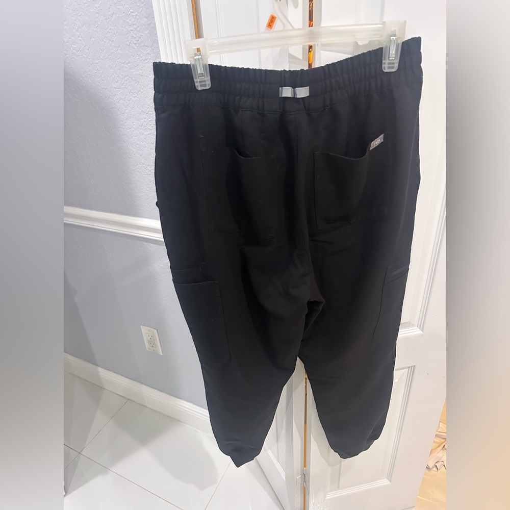 Figs black scrub pant and top set